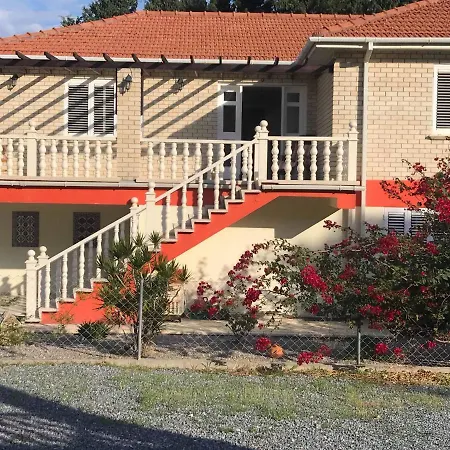 Australin Villa, Villa Lapithos (Northern Cyprus)