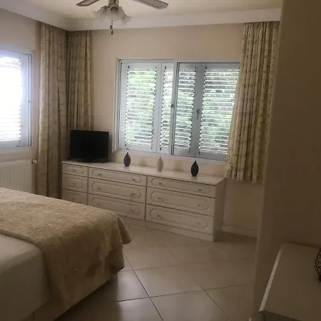 فيلة Australin Villa,